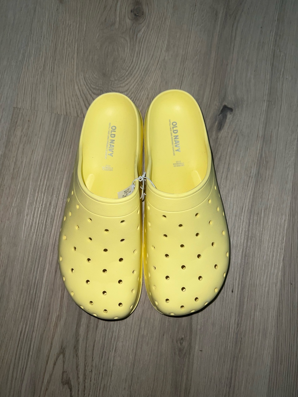 Old Navy Yellow EVA Clogs Size 7 Slip On